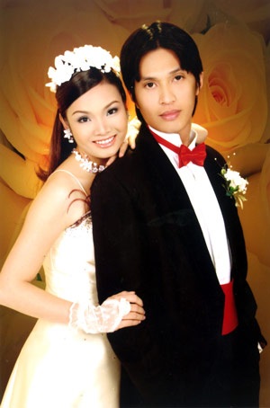 Tân Nhàn gặp “nạn” khi quay video clip - 3 Tân Nhàn gặp “nạn” khi quay video clip - 3