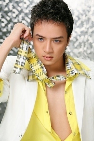 Cao Thái Sơn… “giả gái”! - 1 Cao Thái Sơn… “giả gái”! - 1