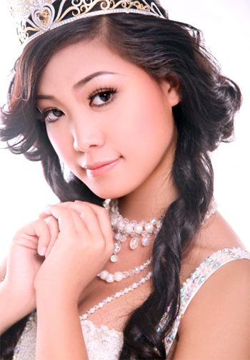 Hoa hậu Thuỳ Dung lên tiếng sau “scandal” vương miện - 2 Hoa hậu Thuỳ Dung lên tiếng sau “scandal” vương miện - 2