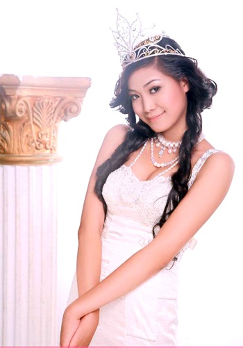 Hoa hậu Thuỳ Dung lên tiếng sau “scandal” vương miện - 4 Hoa hậu Thuỳ Dung lên tiếng sau “scandal” vương miện - 4