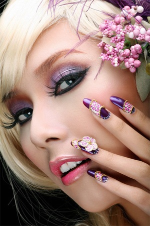 Hoàng Yến: Muốn “cưa” bớt đôi chân dài bất tận! - 5 Hoàng Yến: Muốn “cưa” bớt đôi chân dài bất tận! - 5