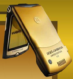 Dế” thời trang Motorola D&G xa xỉ | Báo Dân trí