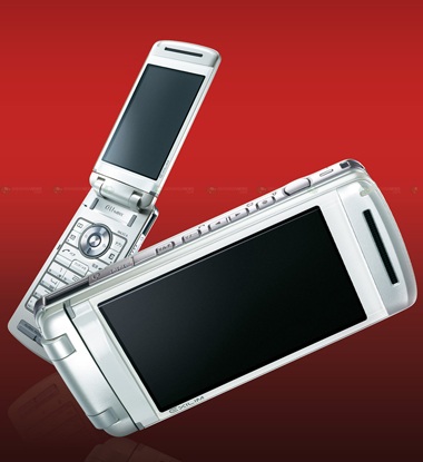 Casio cũng “bon chen” mobile 8 megapixel - 6 Casio cũng “bon chen” mobile 8 megapixel - 6