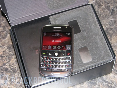 BlackBerry Bold chính thức “lên kệ” - 4 BlackBerry Bold chính thức “lên kệ” - 4