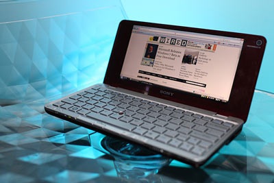 Netbook lấn sân sang “mặt trận” máy tính doanh nhân - 1 Netbook lấn sân sang “mặt trận” máy tính doanh nhân - 1