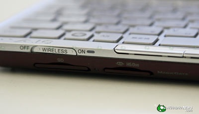 “Đập hộp” Sony Vaio P - 12