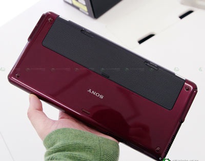 “Đập hộp” Sony Vaio P - 6
