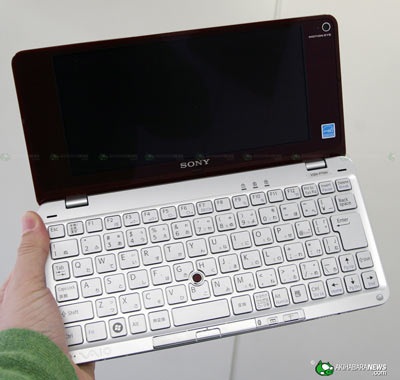 “Đập hộp” Sony Vaio P - 7