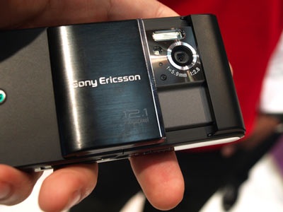 Ấn tượng Sony Ericsson Idou chụp ảnh 12 megapixel - 4