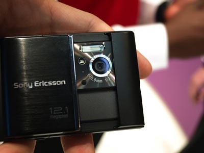 Ấn tượng Sony Ericsson Idou chụp ảnh 12 megapixel - 5