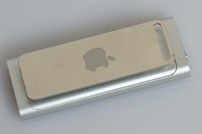 iPod Shuffle tí hon về Việt Nam với giá 110 USD - 11