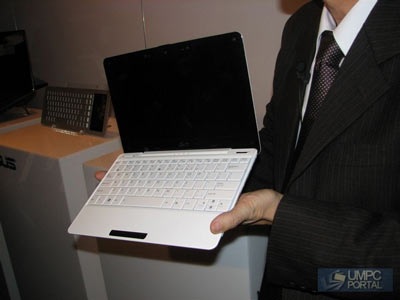 Ultra Slim Asus 1008HA thách thức MacBook Air   - 2