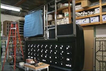 Chiêm ngưỡng chiếc mobile lớn nhất thế giới - 8