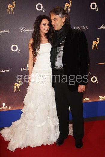 Sao Hollywood “nổi bật” tại Lễ trao giải điện ảnh Đức - 4