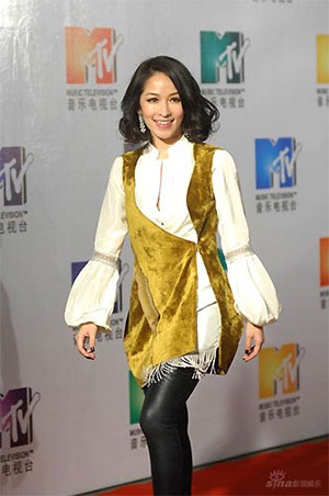 Paris Hilton nổi bật nhất MTV Style Gala châu Á - 4