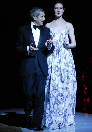 Stella McCartney - Nhà thiết kế của năm  - 11