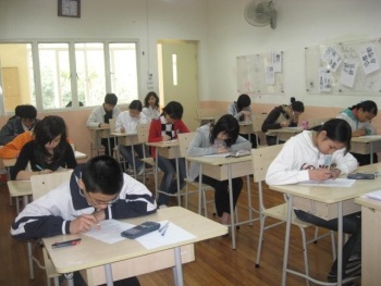 THPT Trí Việt tưng bừng ngày hội thi học bổng - 1