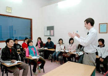 Quà tặng 8/3 từ AAC - 2 Quà tặng 8/3 từ AAC - 2