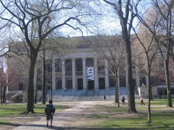 Đã có hơn 2.000 trường của Mỹ chọn kết quả thi tiếng Anh IELTS - 1