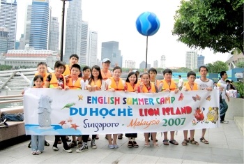 Trại hè Anh ngữ sôi động tại Anh - Mỹ và Singapore 2009 - 3 Trại hè Anh ngữ sôi động tại Anh - Mỹ và Singapore 2009 - 3