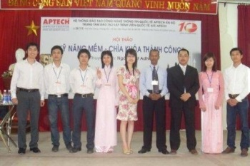 Cơn khát nhân lực công nghệ thông tin giỏi tiếng Anh - 1 Cơn khát nhân lực công nghệ thông tin giỏi tiếng Anh - 1