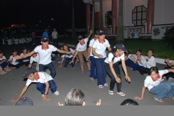 “Chung một ước mơ” học bổng mang đậm tình người - 2 “Chung một ước mơ” học bổng mang đậm tình người - 2