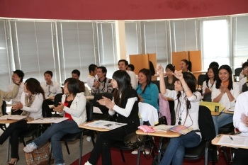 Chương trình du học tại chỗ Cử nhân Quản trị kinh doanh GaBBA - 1 Chương trình du học tại chỗ Cử nhân Quản trị kinh doanh GaBBA - 1