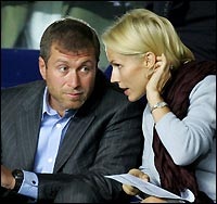 Abramovich "cặp kè" với siêu mẫu Nga - 1 Abramovich "cặp kè" với siêu mẫu Nga - 1