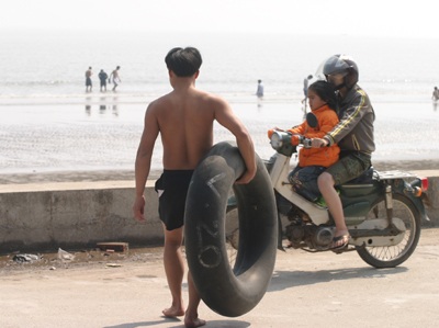 Biển Quất Lâm ngày mùa đông nhiều nắng - 1 Biển Quất Lâm ngày mùa đông nhiều nắng - 1