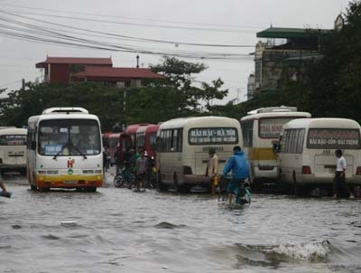 Sẽ lắp “hộp đen” trên xe khách - 1