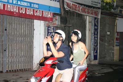 Hạ mốc giới, chào đón Hà Nội mới - 4 Hạ mốc giới, chào đón Hà Nội mới - 4