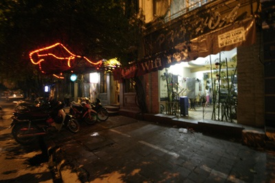 Hờ hững với Euro - 1