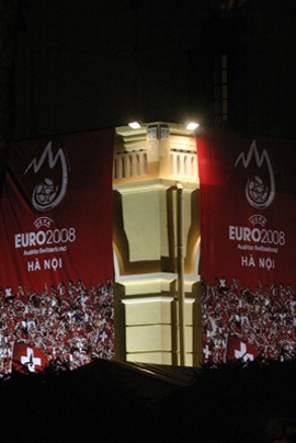 Hờ hững với Euro - 3 Hờ hững với Euro - 3
