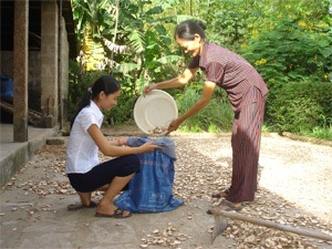 Cô bé Á khoa hai trường ĐH - 1 Cô bé Á khoa hai trường ĐH - 1