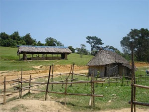 Nan giải trường tạm, lớp ghép! - 1 Nan giải trường tạm, lớp ghép! - 1