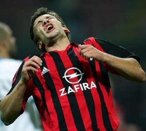 Thành Milan chìm trong nỗi buồn - 1 Thành Milan chìm trong nỗi buồn - 1