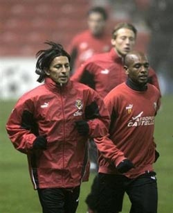 Đêm sinh tử của MU  - 1