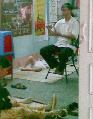 Khám thai bằng cách... lắc chuông! - 2 Khám thai bằng cách... lắc chuông! - 2