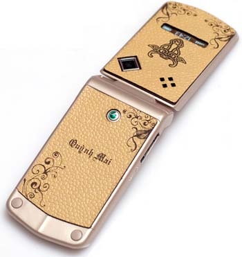 Cá tính hơn với miếng dán da cho điện thoại, laptop - 1 Cá tính hơn với miếng dán da cho điện thoại, laptop - 1