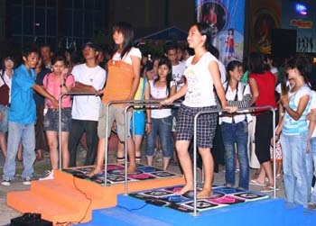 "360 độ phong cách xì tin" - Hào hứng! - 1