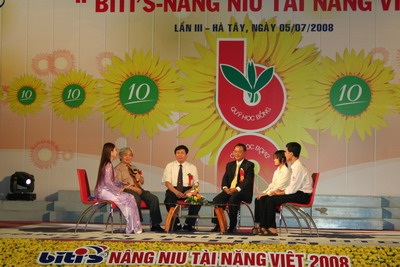 Biti’s trao tặng 700 suất học bổng khu vực phía Bắc - 2 Biti’s trao tặng 700 suất học bổng khu vực phía Bắc - 2