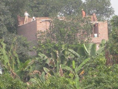 Thành Cổ Loa cận kề nguy cơ bị “chôn vùi” - 6 Thành Cổ Loa cận kề nguy cơ bị “chôn vùi” - 6