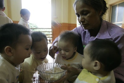 “12 phận đời bị chối bỏ” đến nhà mới - 2 “12 phận đời bị chối bỏ” đến nhà mới - 2