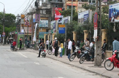 Hà Nội vắng lặng ngày nghỉ bù - 1