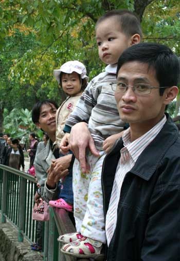 Hà Nội vắng lặng ngày nghỉ bù - 8