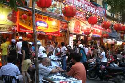 Bánh trung thu 2008: Gia công thất bát, cao cấp “trúng mùa” - 3