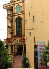 Cuộc “bán trinh” cay đắng của 2 bé gái - 1 Cuộc “bán trinh” cay đắng của 2 bé gái - 1