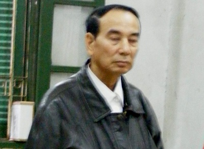 Cán bộ Văn phòng Chính phủ "dỏm" lĩnh 10 năm tù - 1 Cán bộ Văn phòng Chính phủ "dỏm" lĩnh 10 năm tù - 1