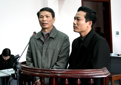 Quân tướng thẳng thừng đổ tội lẫn nhau - 2 Quân tướng thẳng thừng đổ tội lẫn nhau - 2