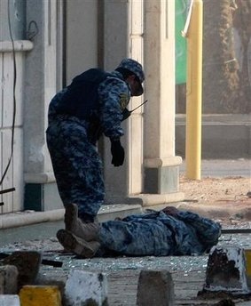 Chùm tin vắn qua ảnh - 4 Chùm tin vắn qua ảnh - 4